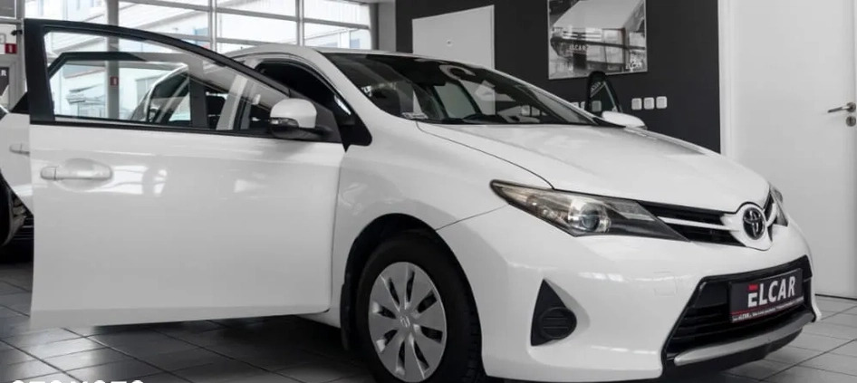 Toyota Auris cena 37900 przebieg: 141500, rok produkcji 2014 z Wrocław małe 379